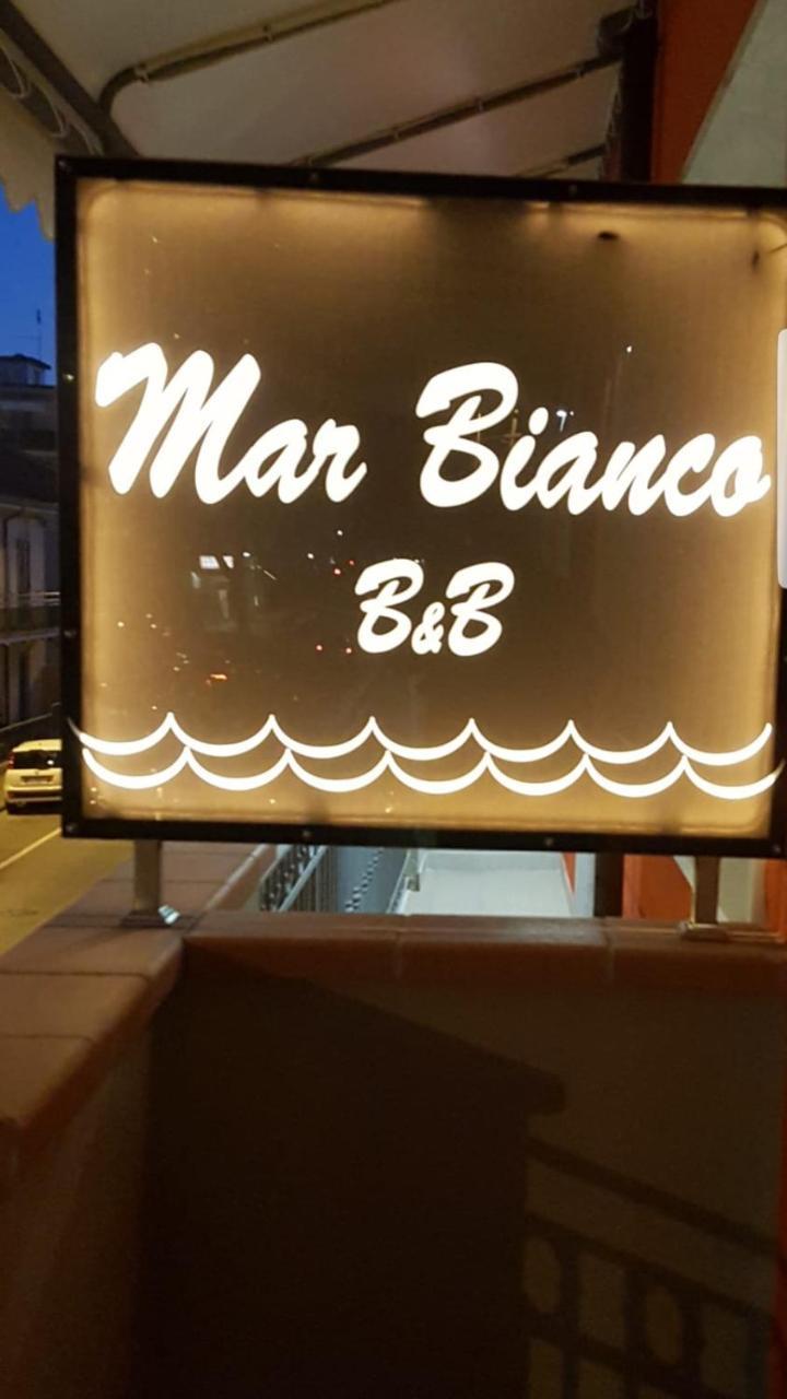 Marbianco B&B Marina Di Carrara Luaran gambar